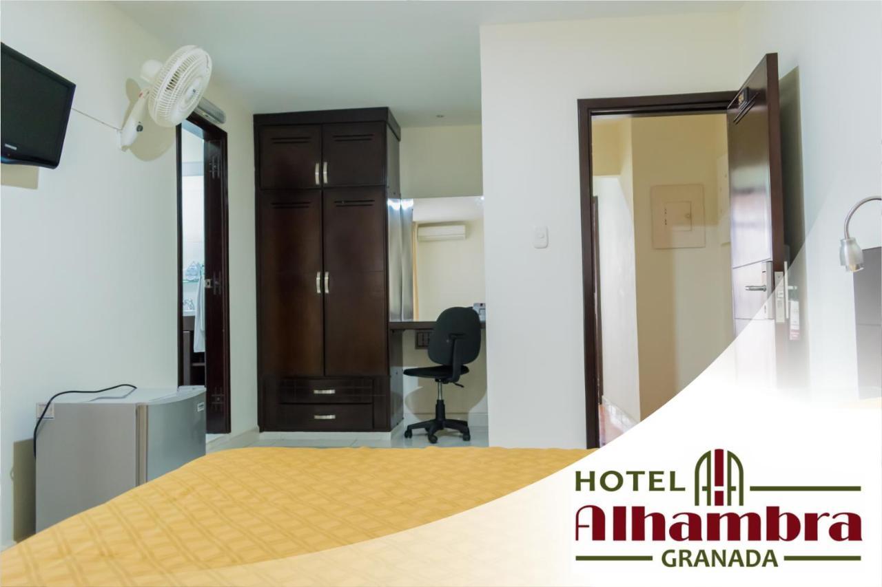 Hotel Alhambra Torre B Granada  Buitenkant foto
